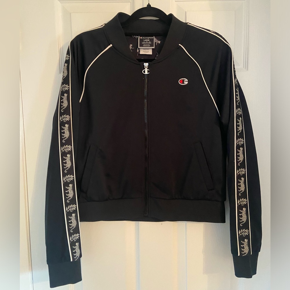 Champion Cropped Jacket - Women’s
